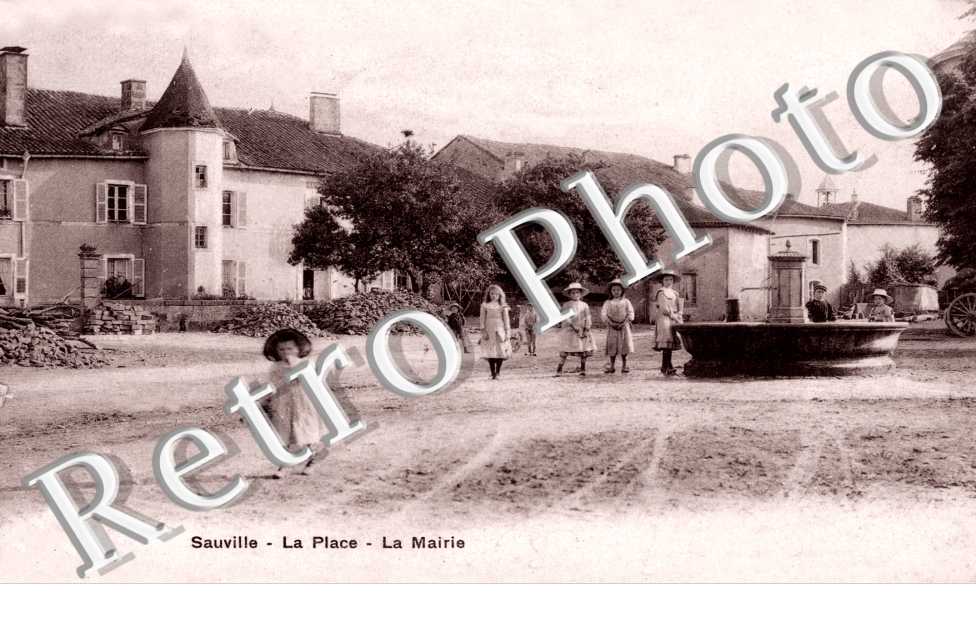 La place - la mairie