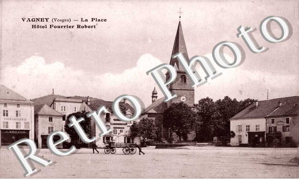 La place - hotel Fourrier Robert