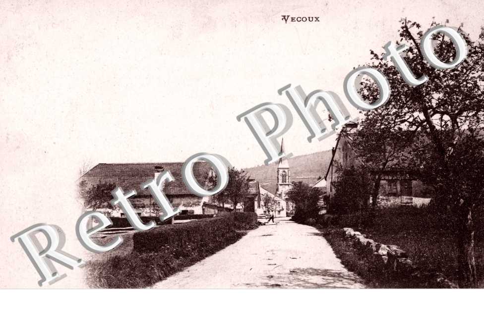 entree du village, vue genrale, eglise