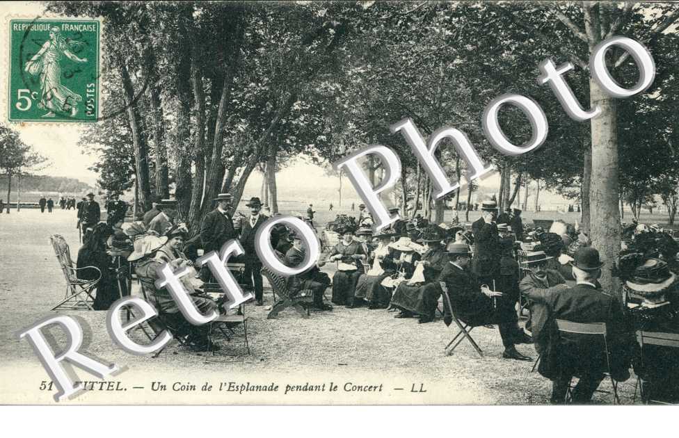Un coin de l'Esplanade pendant le concert