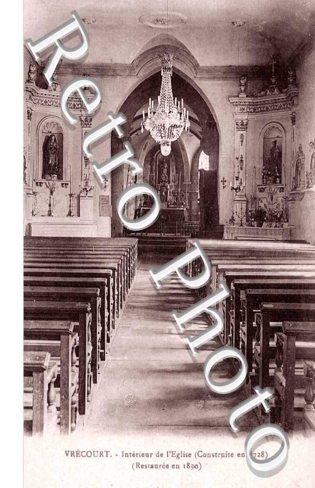 Interieur de l'eglise