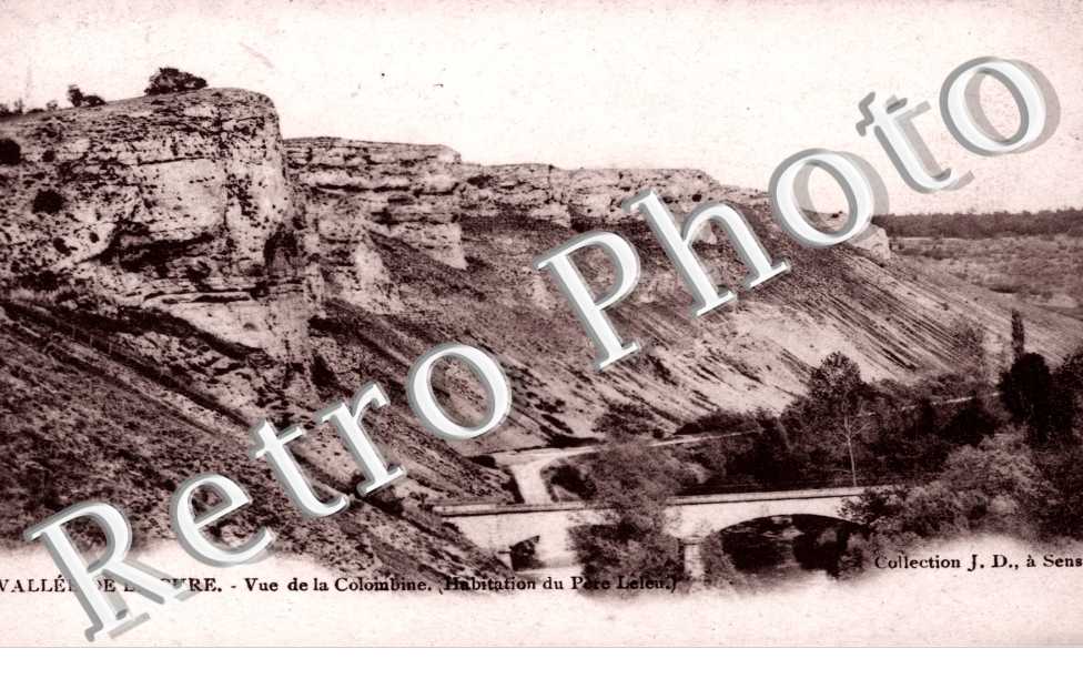 Vallee de la Cure, Vue de la Colombine, Habitation du Pere Leleu