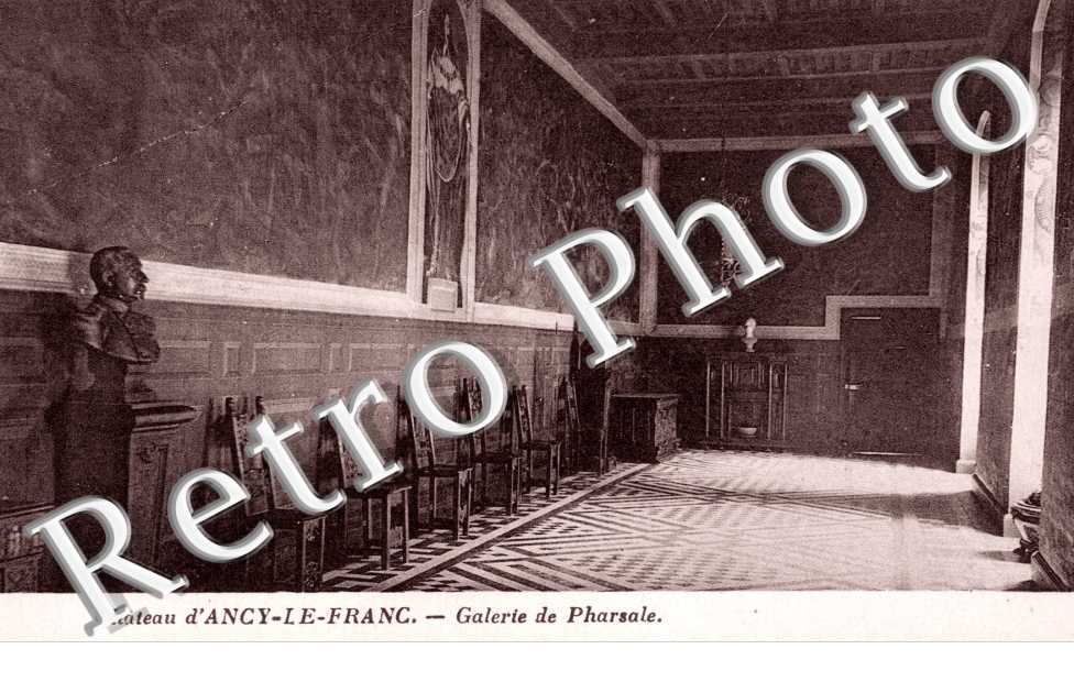 le Chateau - Galerie de Pharsale