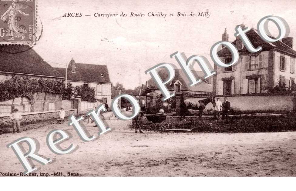 Carrefour des Routes Chailley et Bois de Milly