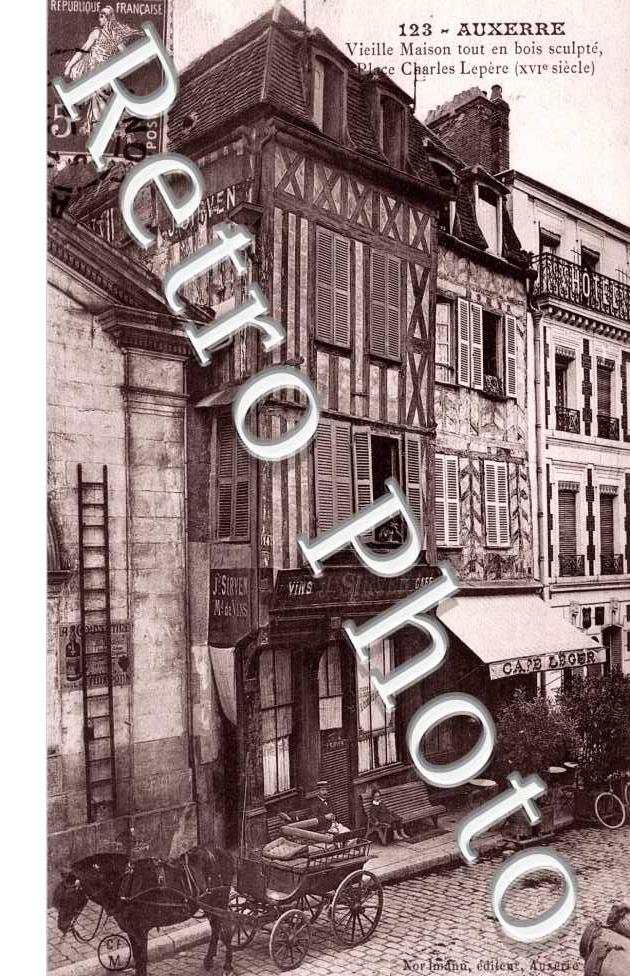 Place Charles Lepere