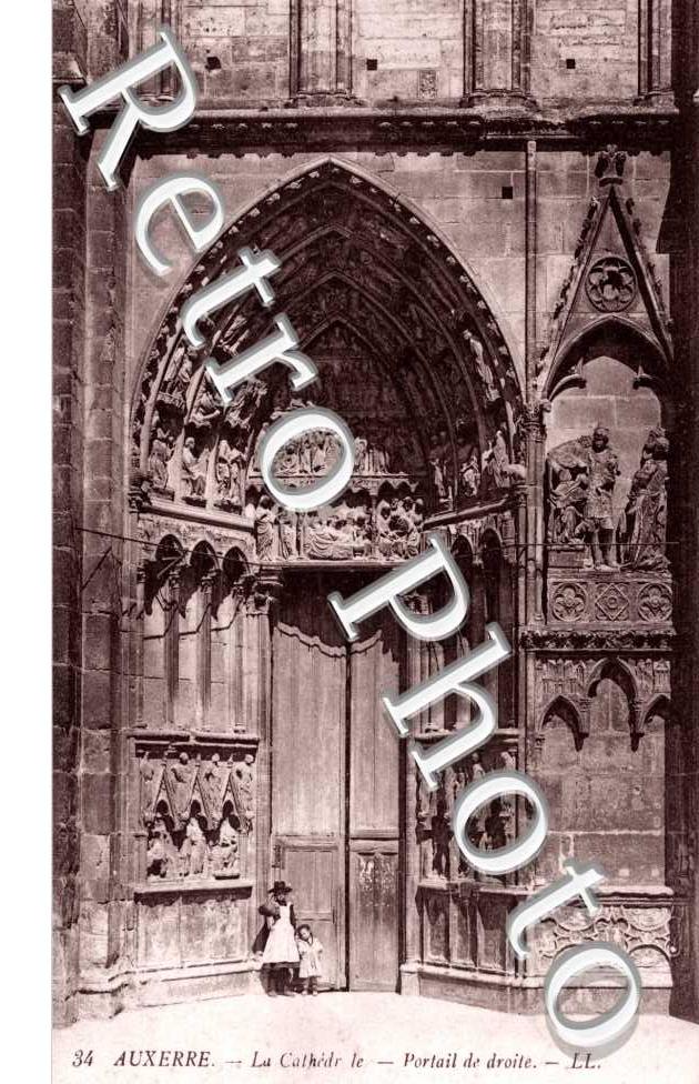 La Cathedrale, portail de droite