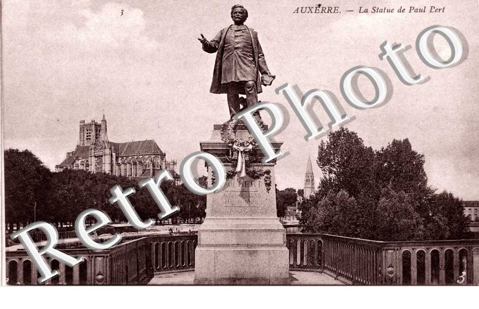 la statue  de paul bert