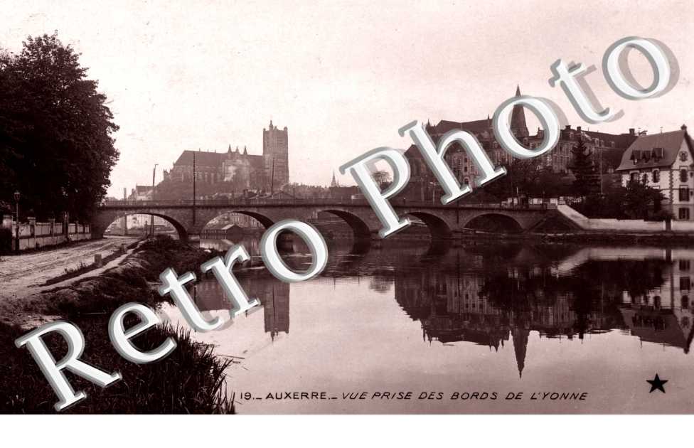 vue prise des bords de l'yonne