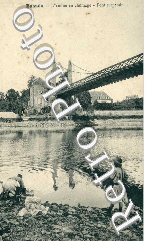 l'Yonne en chomage, Pont suspendu