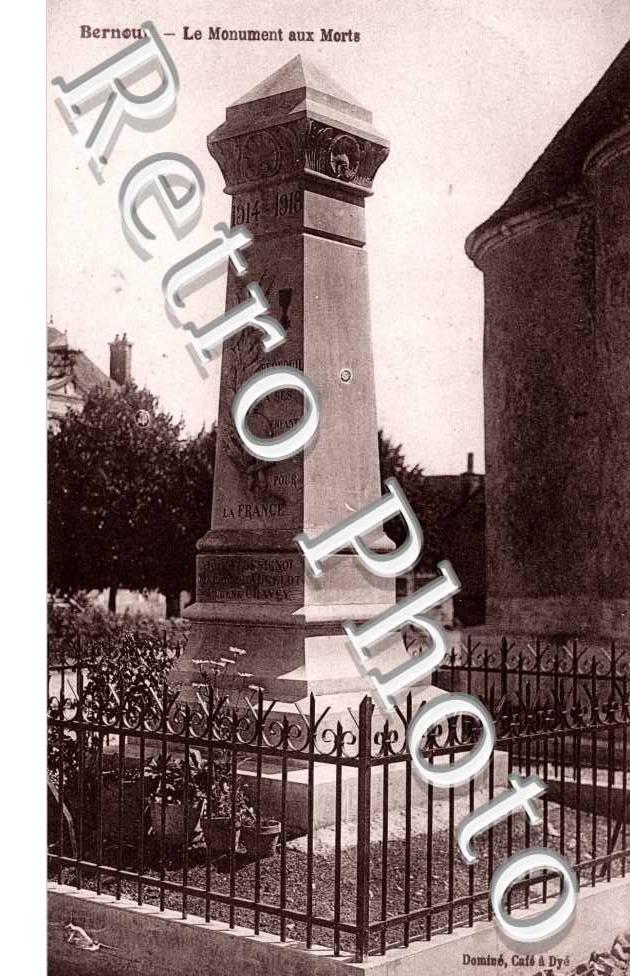 Le Monument aux Morts