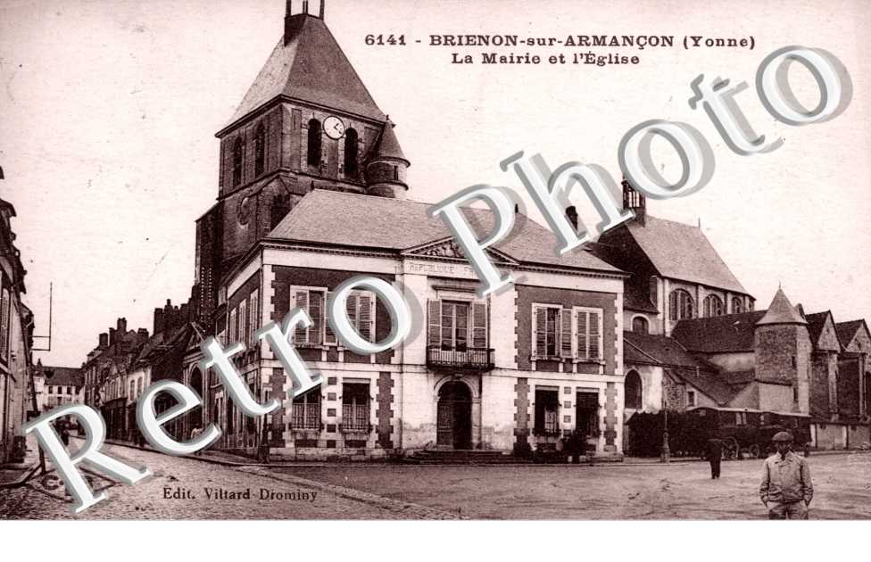 la Mairie et l'Eglise