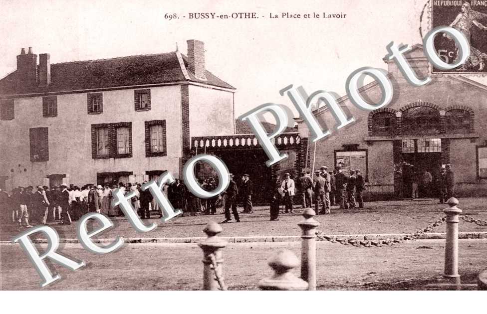 La Place et le Lavoir