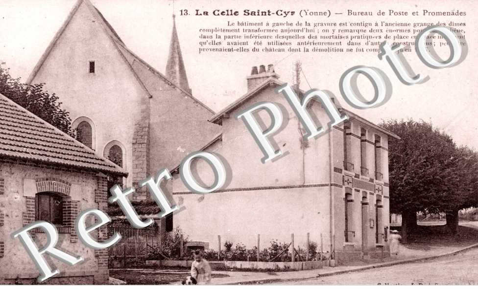 Bureau de Poste et Promenades
