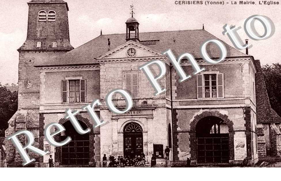 La Mairie et L'Eglise