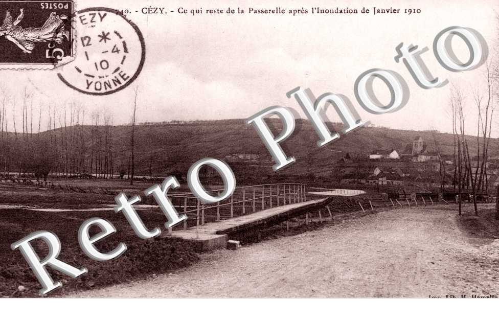 Ce qui reste de la Passerelle après l'inondation de Janvier 1910