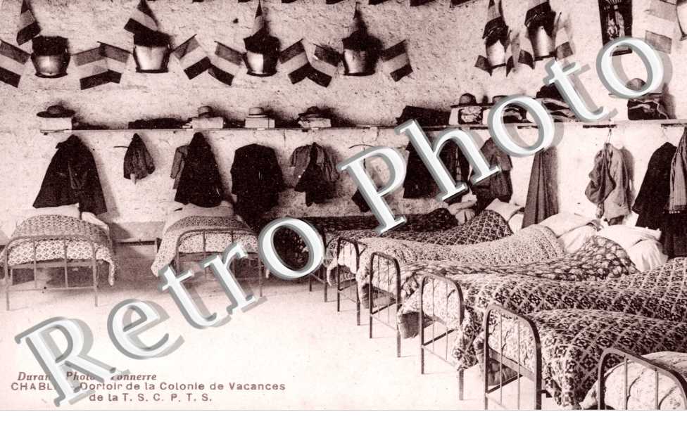 Dortoirs de la Colonie de Vacances de la T.S.C.P.T.S