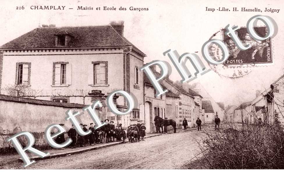 Mairie et ecole des garcons