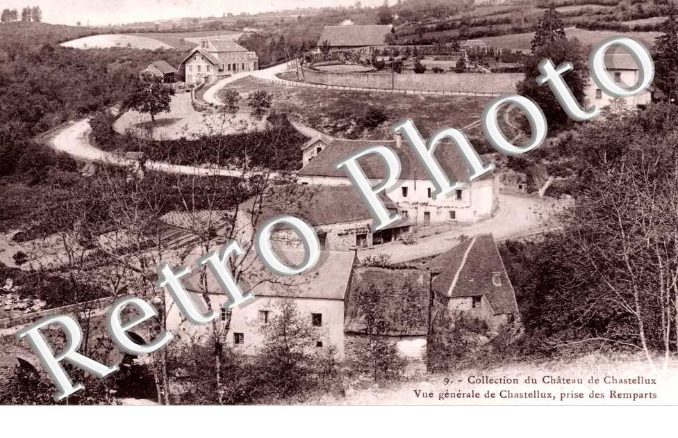 Collection du Chateau de Chastellux, Vue Generale de Chastellux prise depuis les Remparts