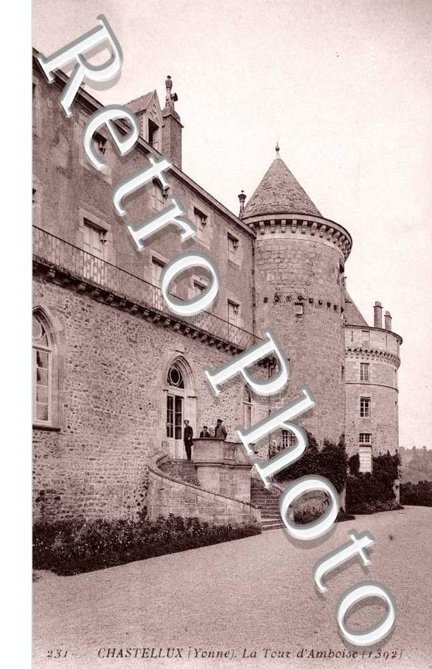le Chateau - la Tour d'Amboise