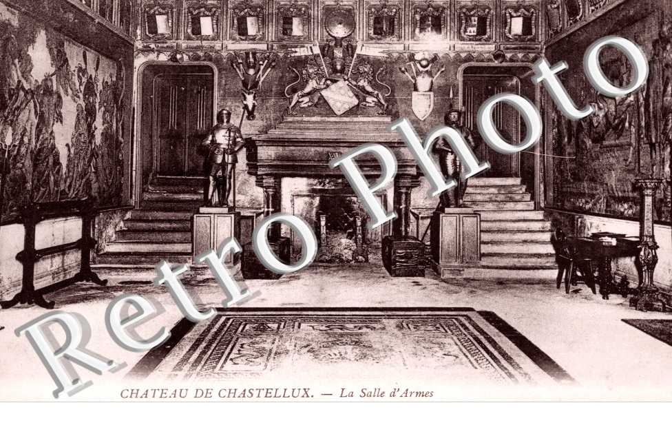 Chateau de Chastellux, la Salle d'Armes