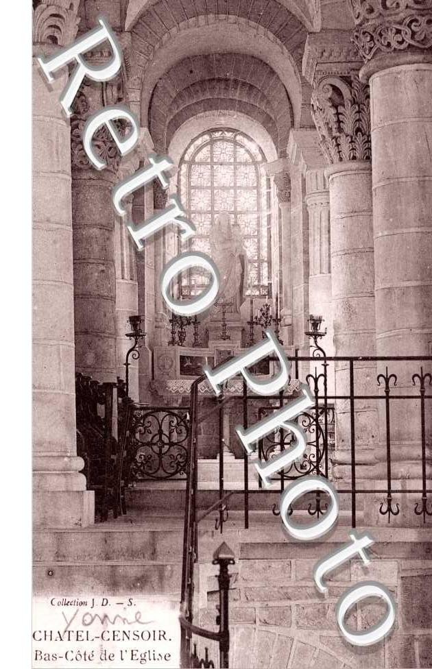 Bas Cote de l'Eglise
