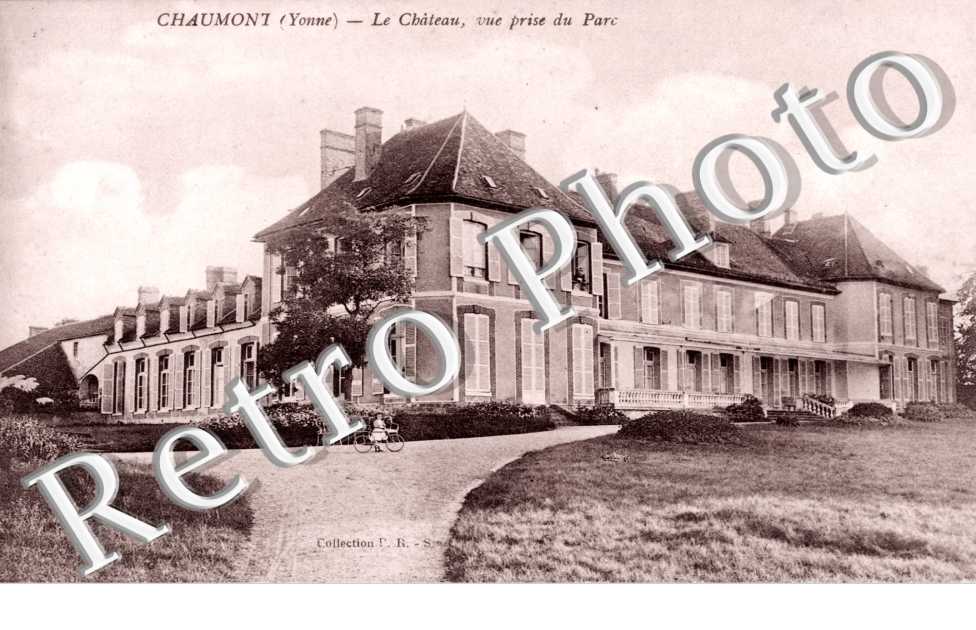 le Chateau, Vue prise du Parc