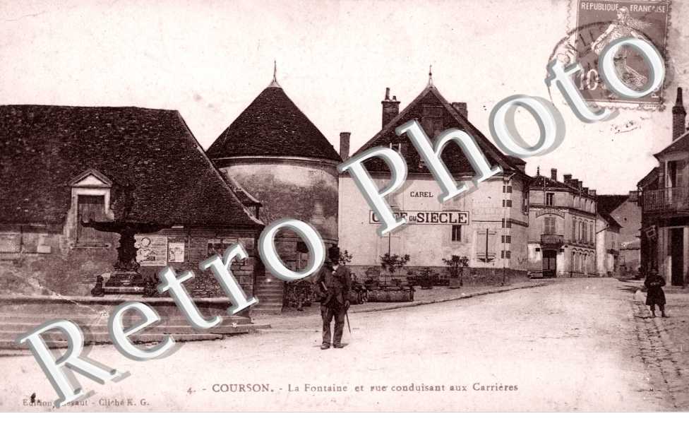 la Fontaine et la Rue conduisant aux Carrieres