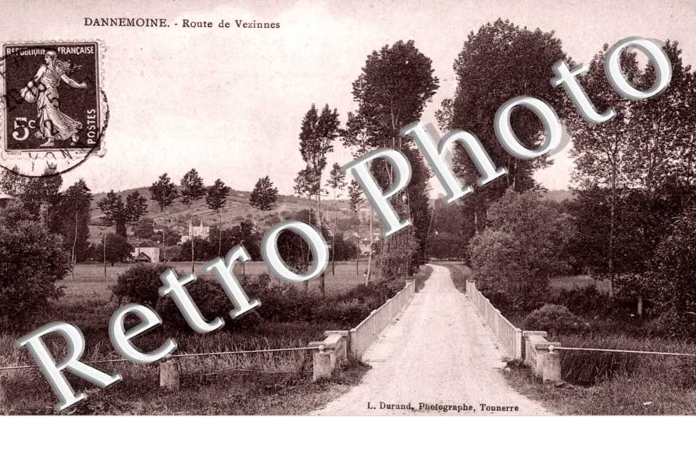 Route de Vezinnes