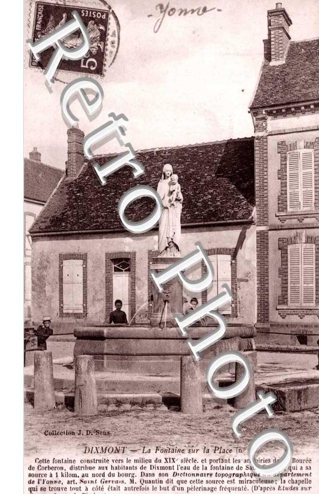 la Fontaine sur la Place