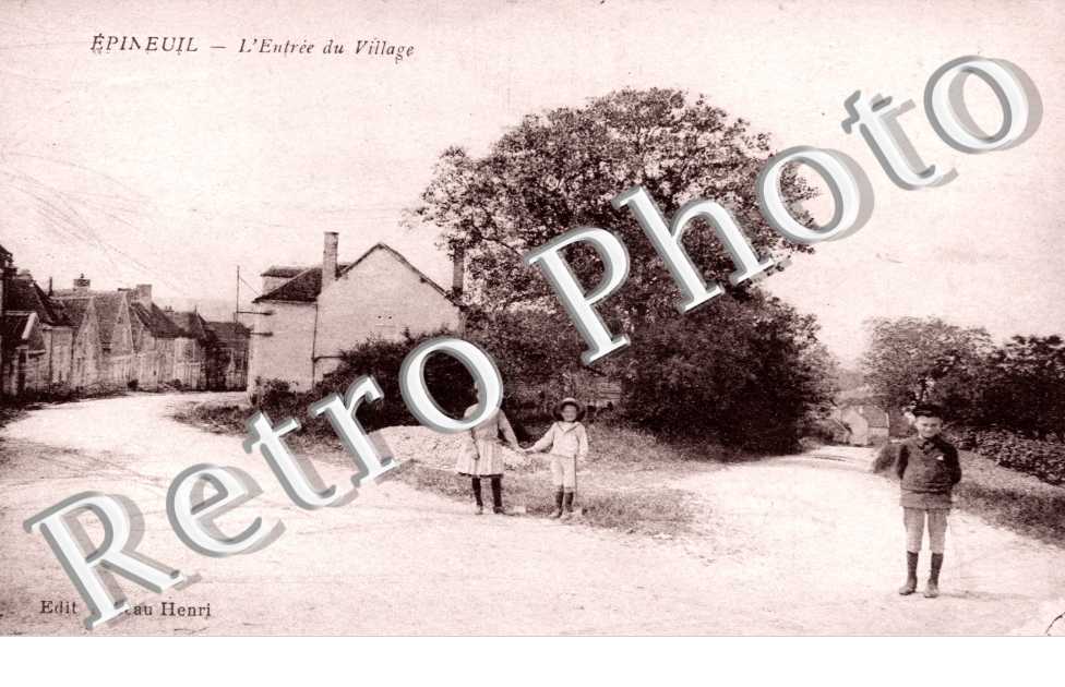 l'Entree du Village