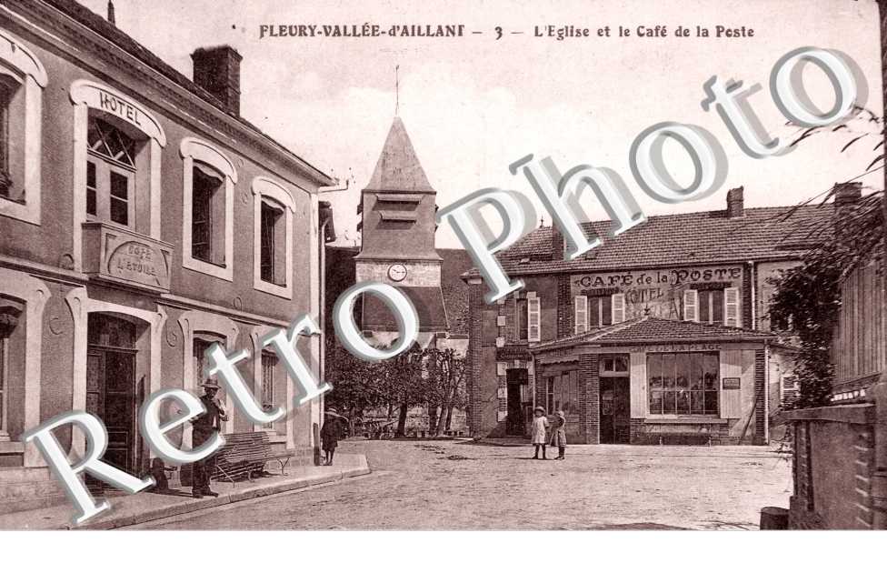 l'eglise et le cafe de la poste