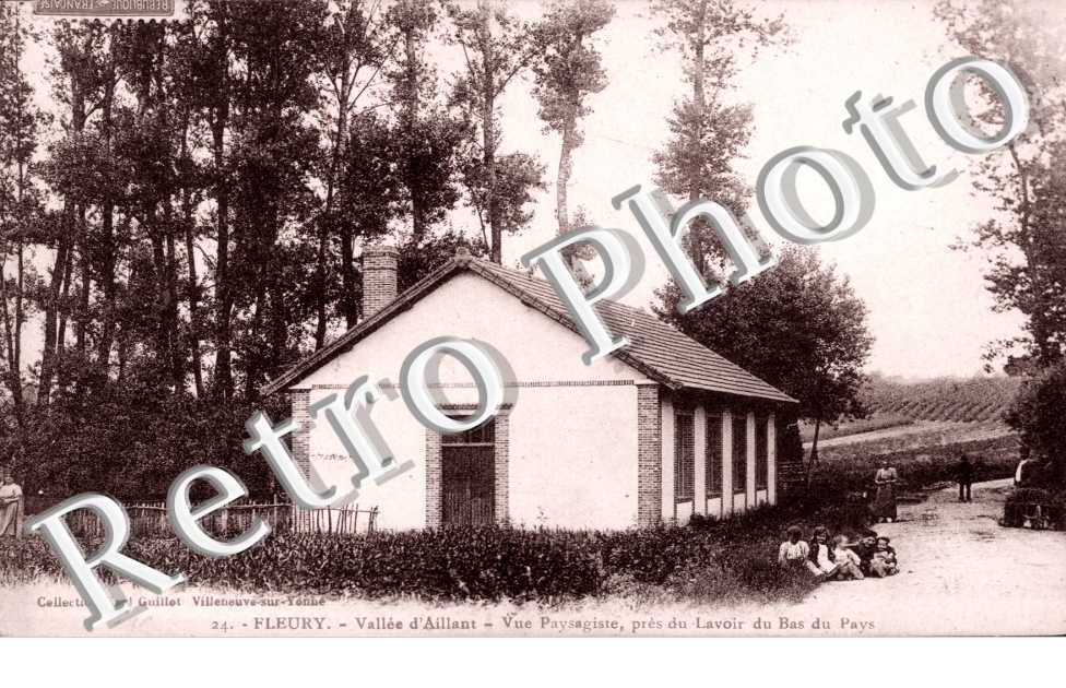 Fleury, Vallee d'Aillant, Vue Paysagiste pres du Lavoir du Bas du Pays