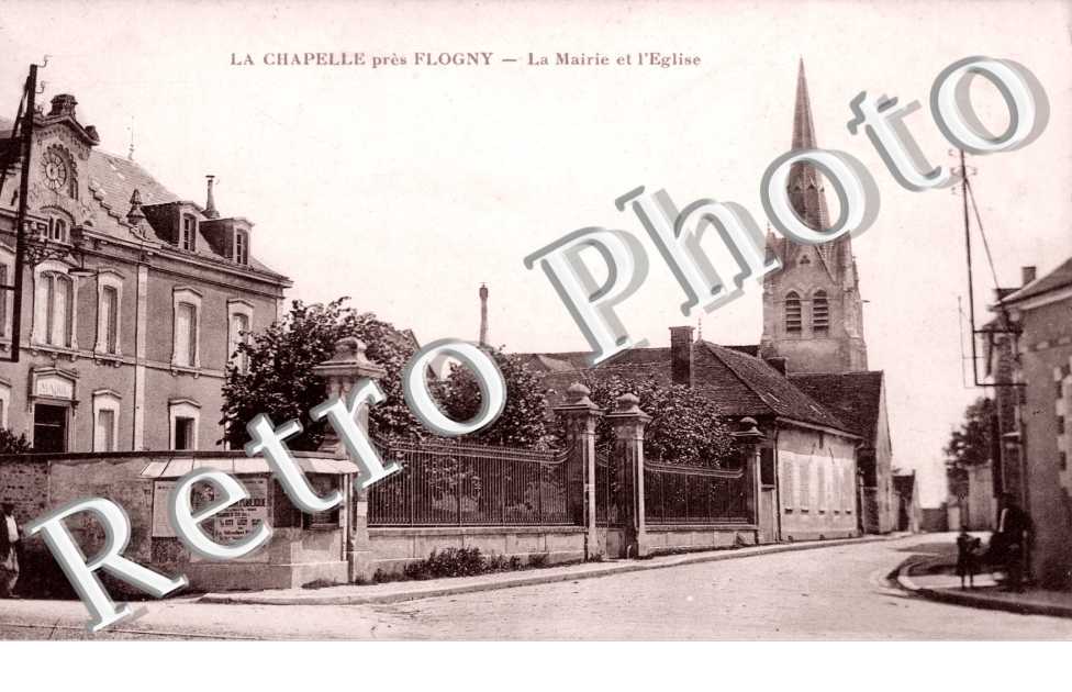 la Chapelle, la Mairie et l'Eglise