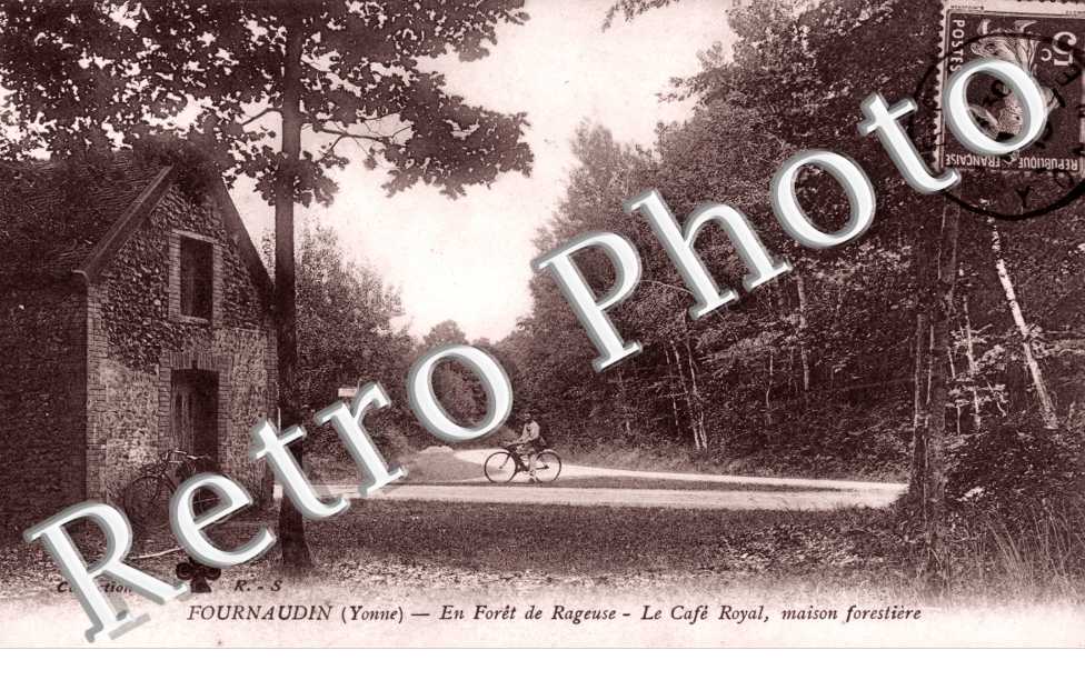 En Foret de Rageuse, le Cafe Royal, Maison Forestiere