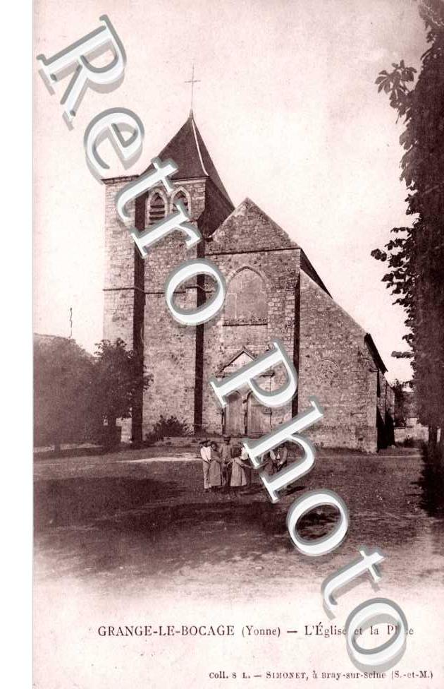 GRANGE LE BOCAGE   l'Eglise et la Place