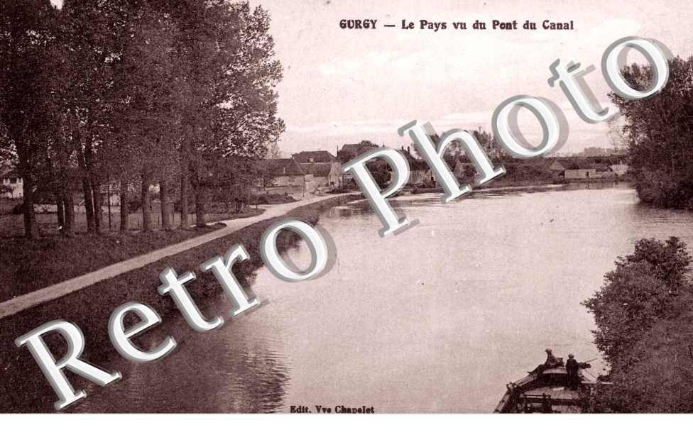 Pays vu du Pont du Canal