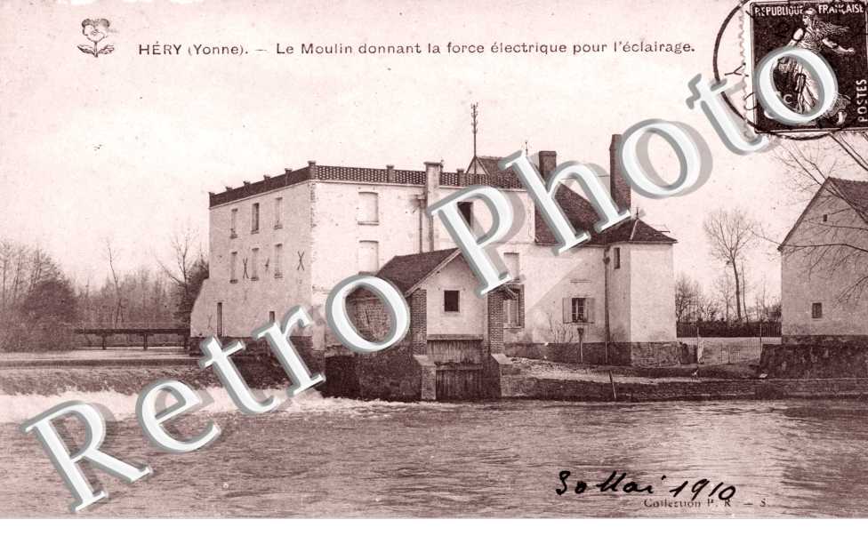 le Moulin donnant la Force Electrique pour l'Eclairage
