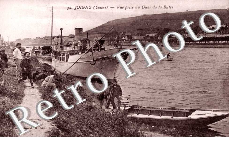 Vue prise du Quai de la Butte