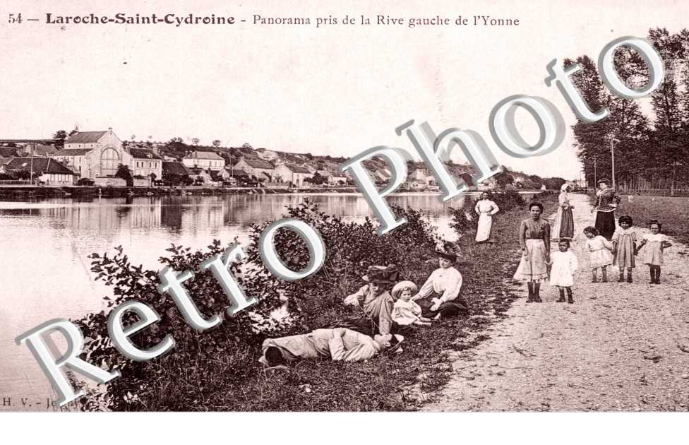 panorama pris de la riviere d'Yonne