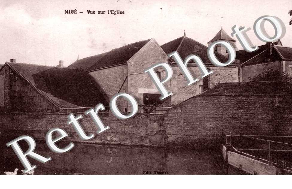 Vue sur L'Eglise