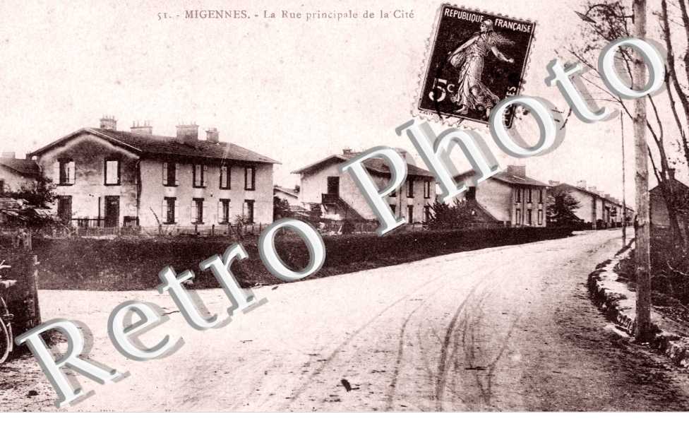 Rue Principale de la Cite