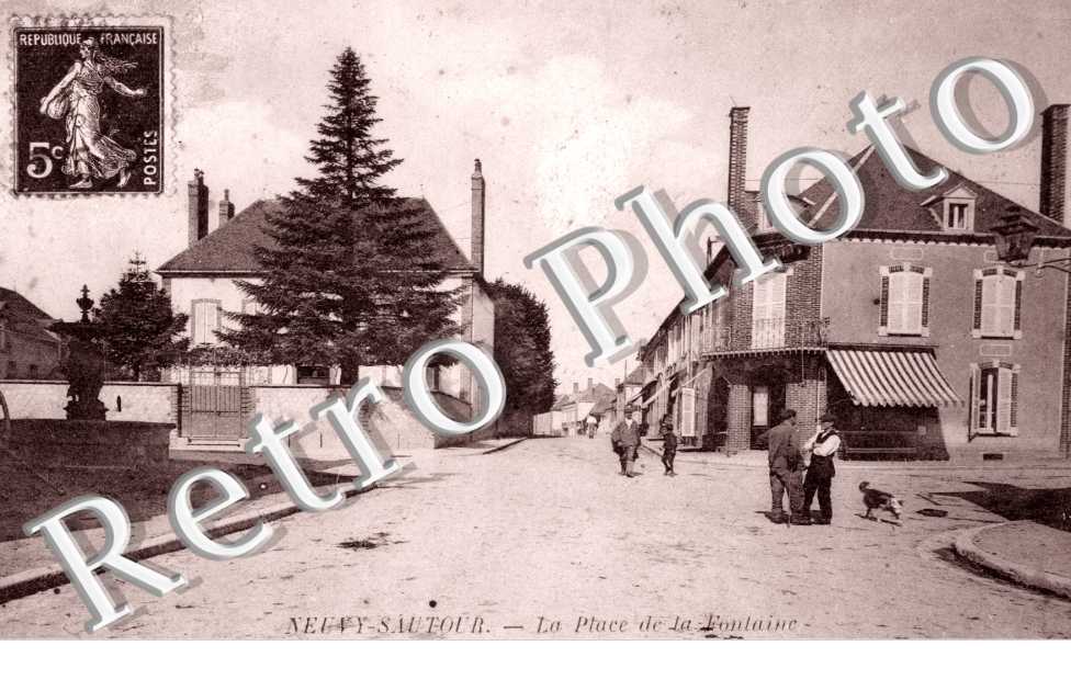 la place de la Fontaine