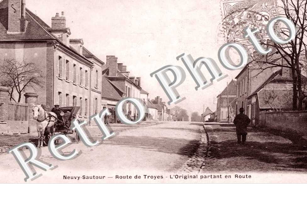 route de Troyes, l'original partant en route