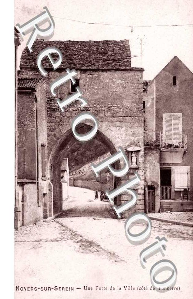 Une porte de la ville