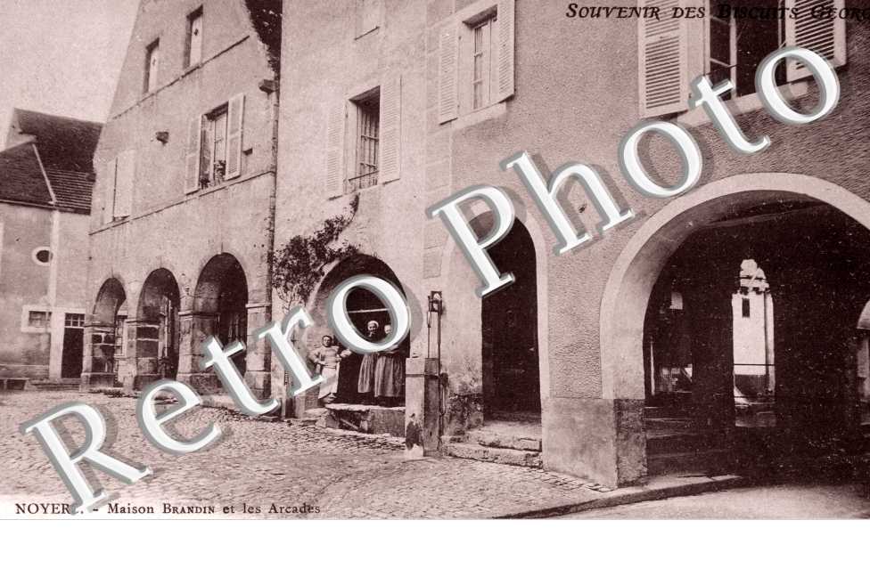 Maison Brandin et les Arcades