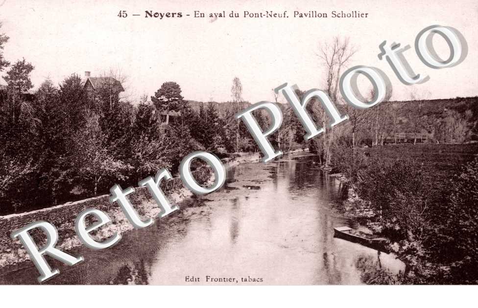 en aval du Pont Neuf, Pavillon Schollier