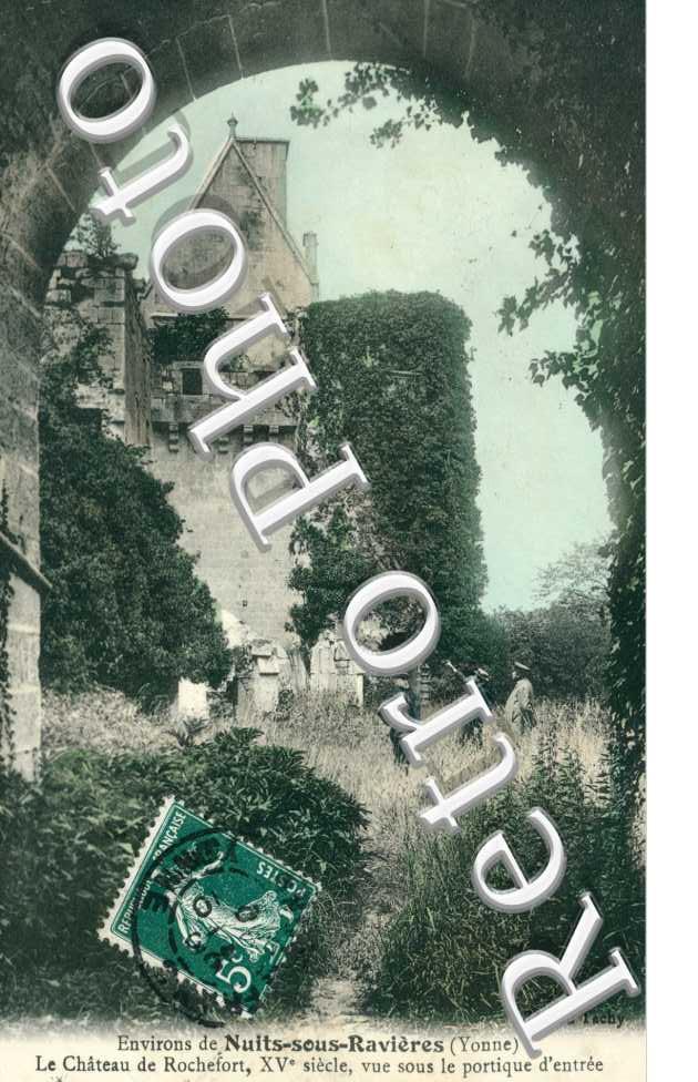 Nuits-sous-Ravieres, le Chateau de Rochefort