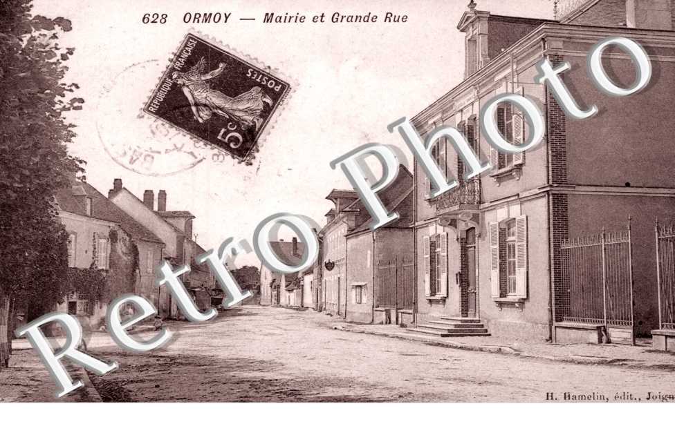 Mairie et grande rue