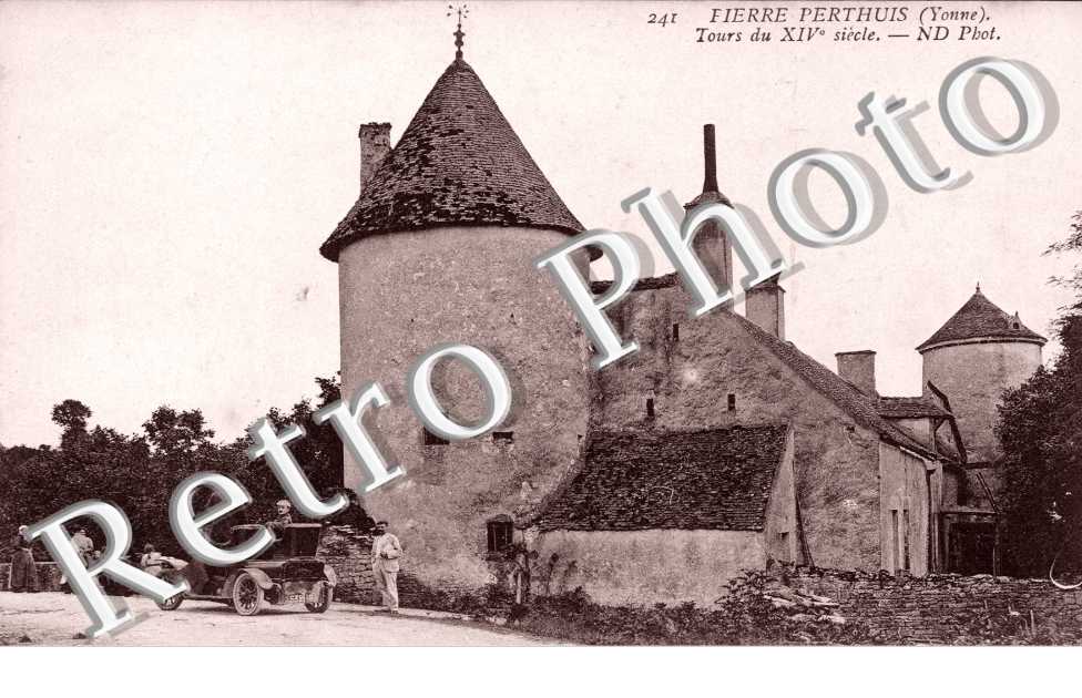 tour du XIVe siecle