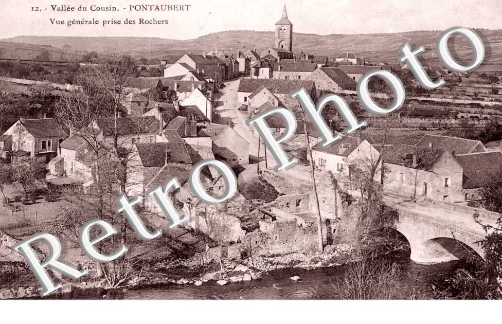 vallee du Cousin, vue generale prise des rochers